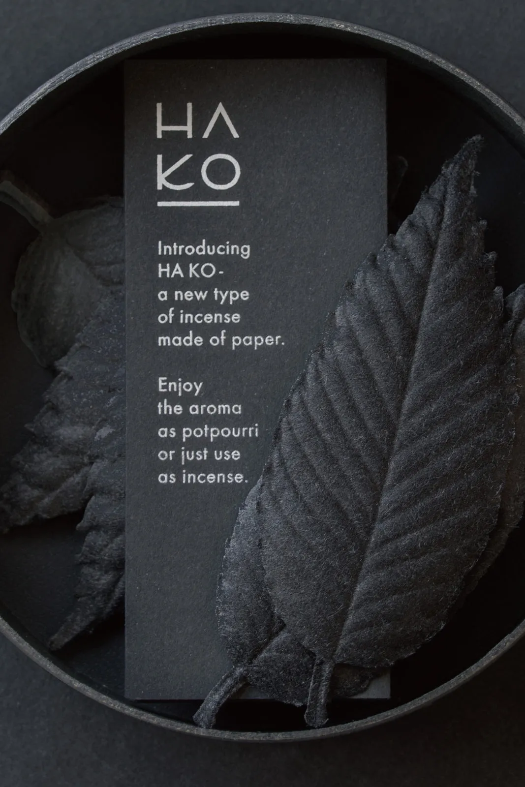 Hako Incense Black