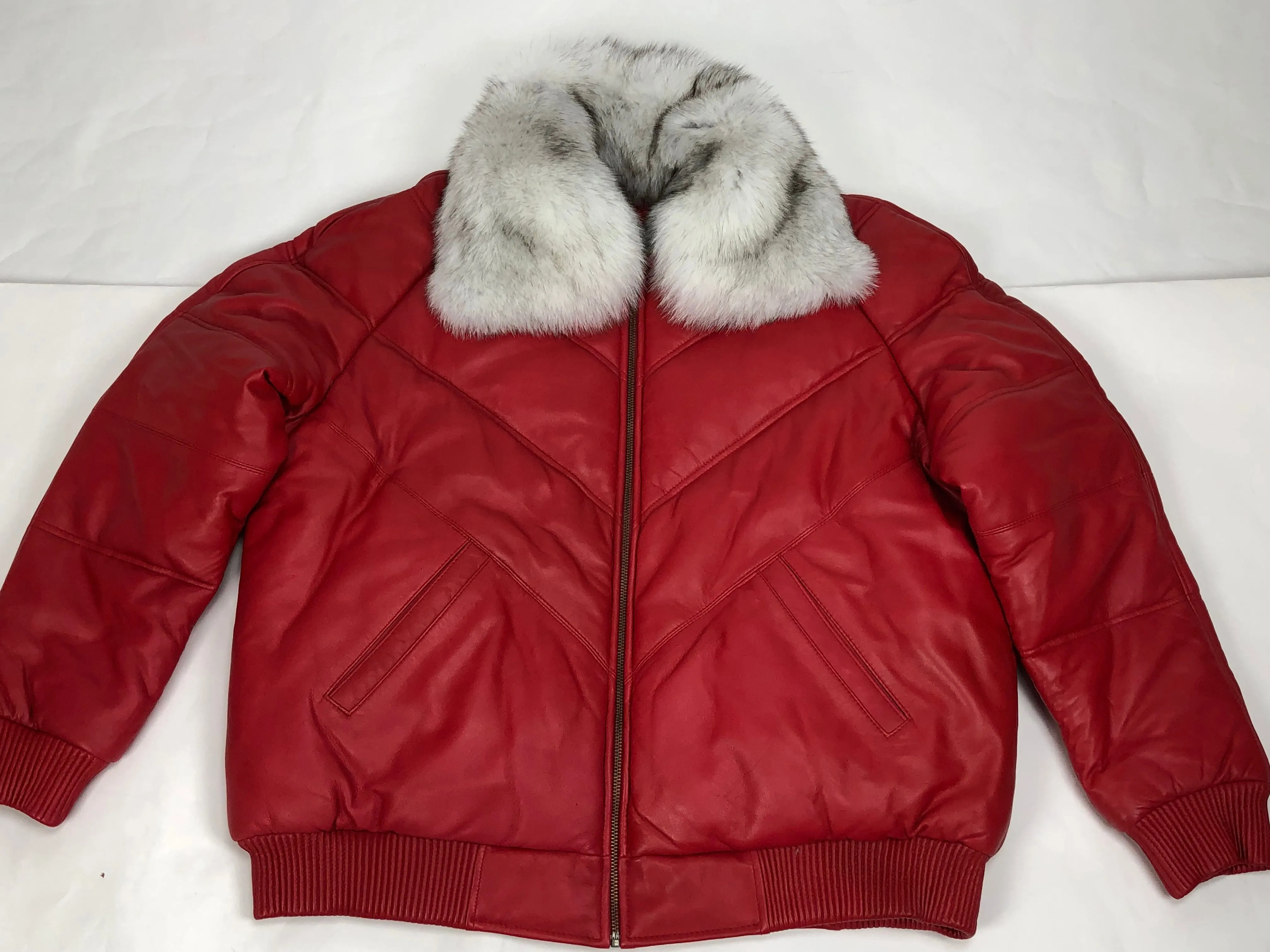 Men's V-Bomber Red Premium Siberian Fox Collar