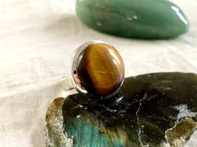 Tiger’s Eye Naevia Ring - Medium Round